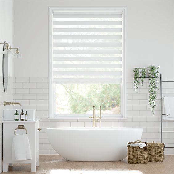 ZSTARR نافذة المنزل الشمس الظل - مراجعة Home Bathroom Window وسعره